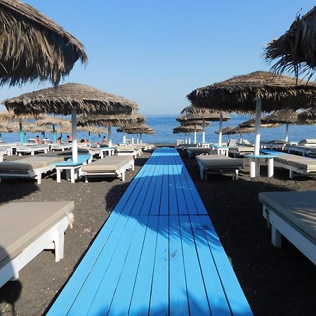 Happy Fish Rooms- Beachfront Perissa  Luaran gambar