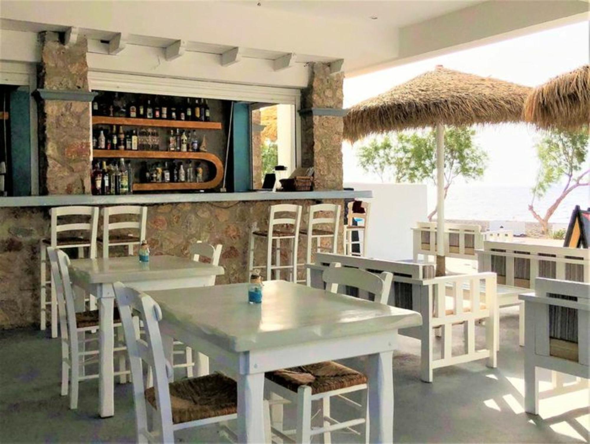 Happy Fish Rooms- Beachfront Perissa  Luaran gambar